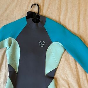 Women's SURF XCEL KAILAI CHEEKY LS SPRINGSUIT Size 6 (wetsuit)